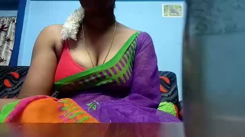 Snapshot of tamilmadhi520 chatting on October 30, 5:58 pm tamilmadhi520 online show from October 30, 5:58 pm