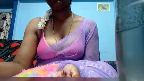 Snapshot of tamilmadhi520 chatting on September 28, 8:36 pm tamilmadhi520 online show from September 28, 8:36 pm