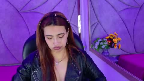 Snapshot of tammy_blackk chatting on October 18, 5:10 am Tammy Blackk online show from October 18, 5:10 am