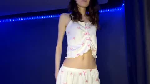 Adriana online show from May 12, 9:10 pm