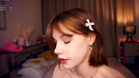 Leila night Mia day online show from March 2, 7:19 pm