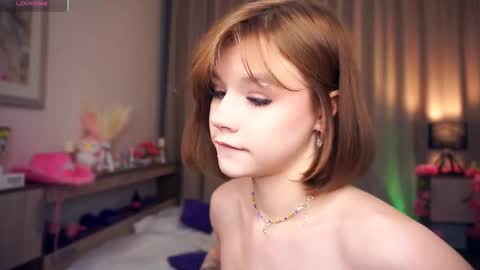 Leila night Mia day online show from February 24, 8:47 pm
