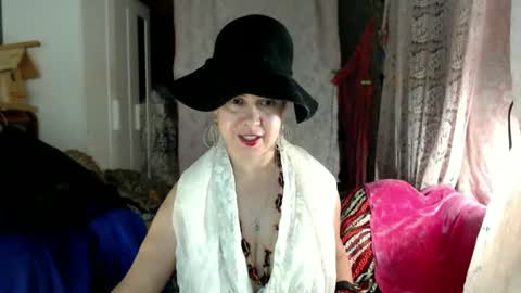 Snapshot of tanganiika chatting on December 14, 3:25 pm Milena online show from December 14, 3:25 pm