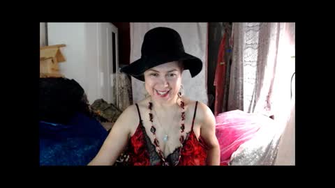 Snapshot of tanganiika chatting on December 15, 3:20 pm Milena online show from December 15, 3:20 pm
