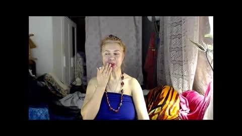 Snapshot of tanganiika chatting on December 5, 10:45 pm Milena online show from December 5, 10:45 pm