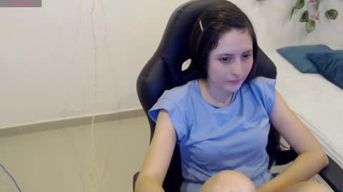 Tania  online show from January 12, 3:35 pm