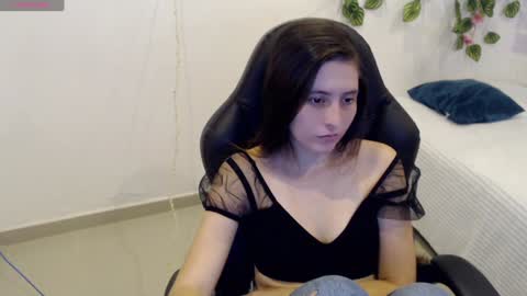 Tania  online show from December 10, 4:27 pm