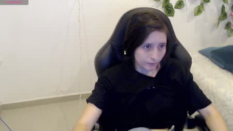 Tania  online show from January 4, 2:25 pm