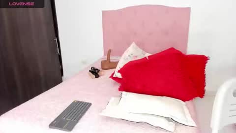 TANISHA online show from January 11, 1:10 am