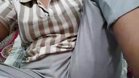 taniya_roy4628 online show from June 7, 3:24 am