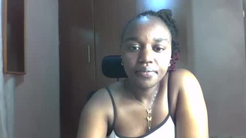 tania online show from December 25, 6:52 am