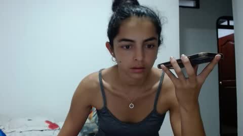 Angeline  Follow  online show from December 16, 10:37 pm