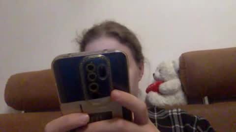 Snapshot of tanya21_2004 chatting on September 15, 5:53 pm Dorogusha online show from September 15, 5:53 pm