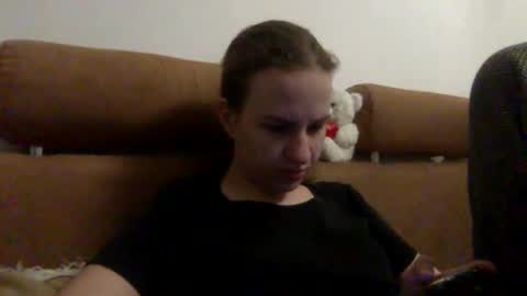 Snapshot of tanya21_2004 chatting on September 19, 6:18 pm Dorogusha online show from September 19, 6:18 pm