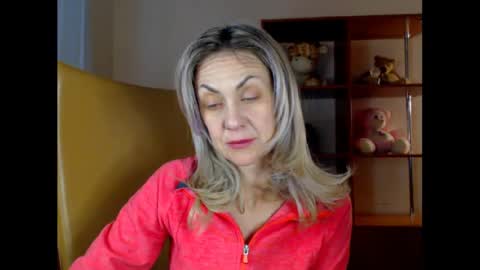 Snapshot of tanya6547 chatting on February 28, 9:58 am tanya online show from February 28, 9:58 am