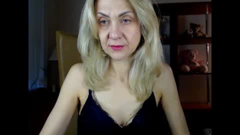 Snapshot of tanya6547 chatting on January 24, 8:55 am tanya online show from January 24, 8:55 am