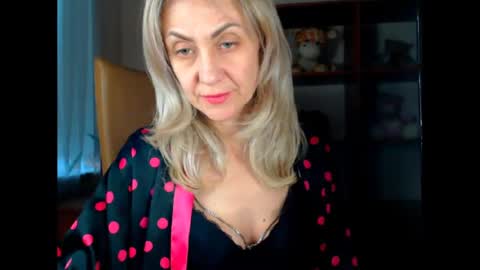 Snapshot of tanya6547 chatting on March 4, 10:02 am tanya online show from March 4, 10:02 am