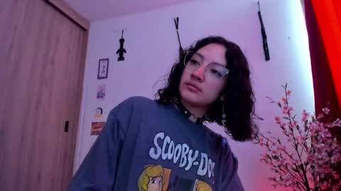 Snapshot of tanya_worldbondage chatting on December 4, 1:53 pm tanya online show from December 4, 1:53 pm
