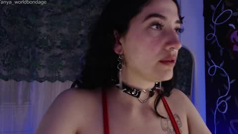 Snapshot of tanya_worldbondage chatting on September 16, 2:41 am tanya online show from September 16, 2:41 am