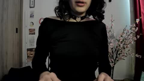 Snapshot of tanya_worldbondage chatting on December 30, 2:30 pm tanya online show from December 30, 2:30 pm