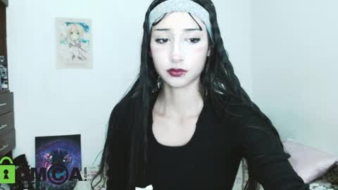 xemy Please help me to reach 1000 thumbs up online show from February 4, 4:05 am