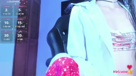 xemy Please help me to reach 1000 thumbs up online show from December 26, 3:49 am