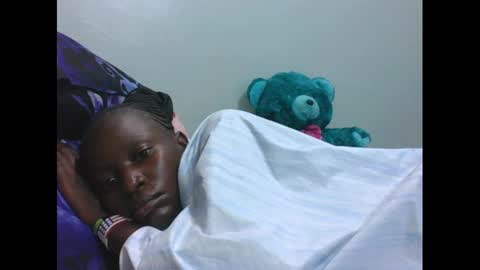 milan online show from December 10, 2:05 am