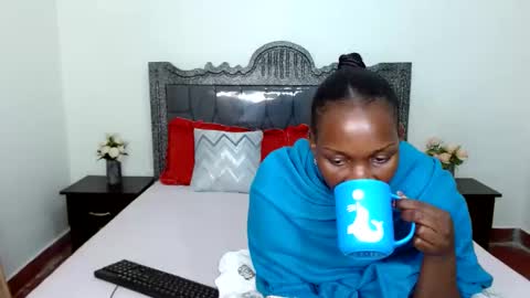 Tash online show from December 21, 7:03 am