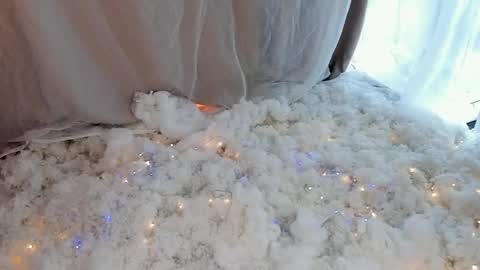 Tate online show from November 2, 8:01 pm