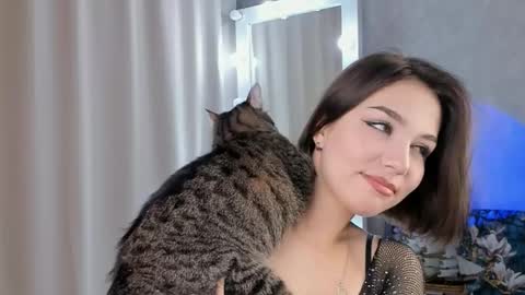 Tate online show from October 15, 6:32 pm