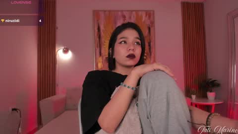 Snapshot of tati_marino chatting on December 5, 8:11 pm tati_marino online show from December 5, 8:11 pm