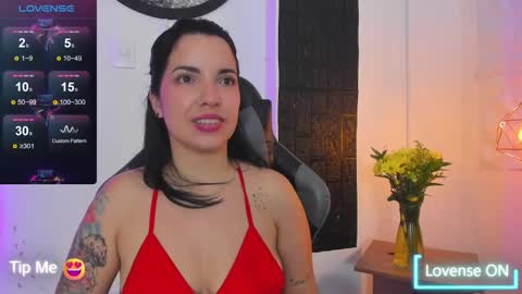 Snapshot of tatiana_sc chatting on September 25, 6:17 pm Tatiana SC online show from September 25, 6:17 pm