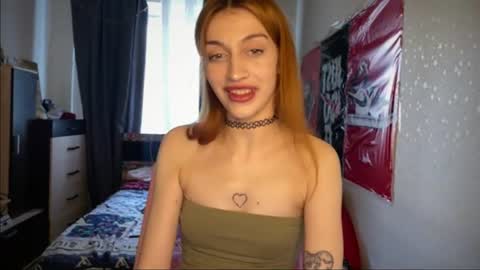 tatika_williams online show from June 30, 1:43 pm