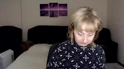 Snapshot of tattease chatting on October 4, 3:23 am Tattease online show from October 4, 3:23 am