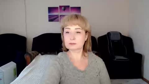 Snapshot of tattease chatting on October 29, 1:15 pm Tattease online show from October 29, 1:15 pm