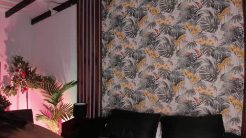Tatty online show from December 4, 7:34 pm