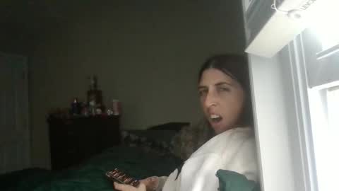 taylorslay online show from December 18, 8:35 pm