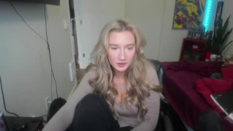 Snapshot of teamtragic chatting on January 10, 11:08 pm Katy online show from January 10, 11:08 pm