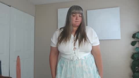 teases online show from October 4, 4:55 pm