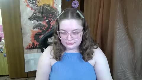 Teasing Dora online show from March 1, 11:04 pm