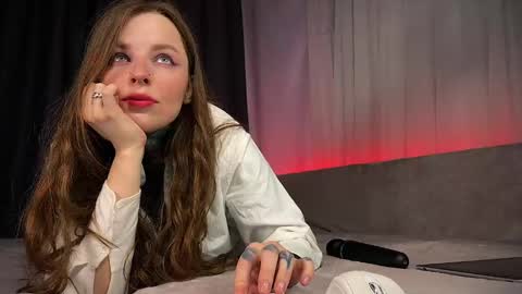 Snapshot of technoelf chatting on February 10, 3:53 pm Mary X TechnoElfff INST fansly kissmary online show from February 10, 3:53 pm