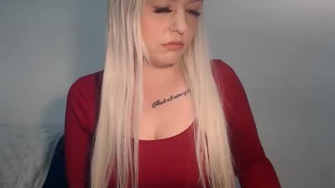 Teeyara  online show from November 29, 5:17 pm