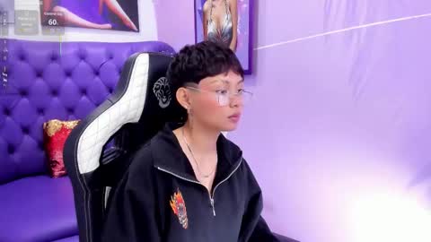 Snapshot of tefi_meow chatting on September 24, 12:26 pm Stefani online show from September 24, 12:26 pm