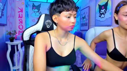 Snapshot of tefi_meow chatting on September 28, 1:05 pm Stefani online show from September 28, 1:05 pm