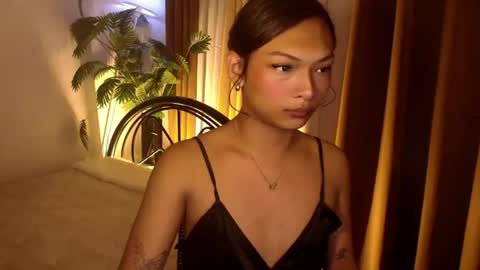 Miss Colombiana online show from July 14, 6:51 am