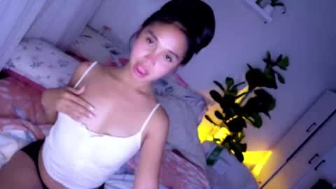 temptessa20 online show from November 21, 7:21 am