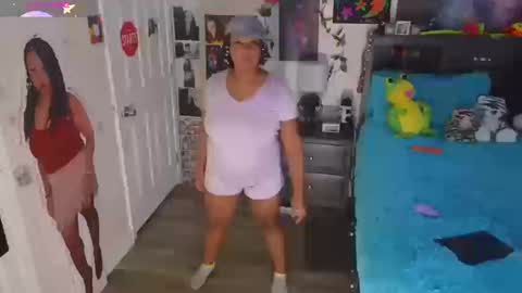 Gaia online show from October 16, 4:59 am