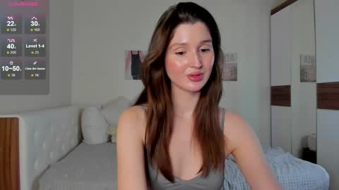 Snapshot of tender_babyy chatting on February 6, 2:26 pm Sexy girl Li online show from February 6, 2:26 pm