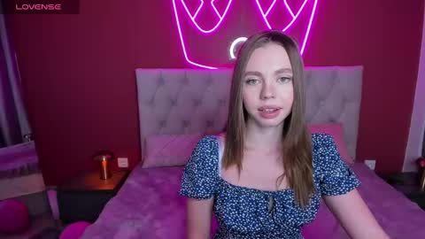 Tessa 3 online show from February 22, 1:55 am