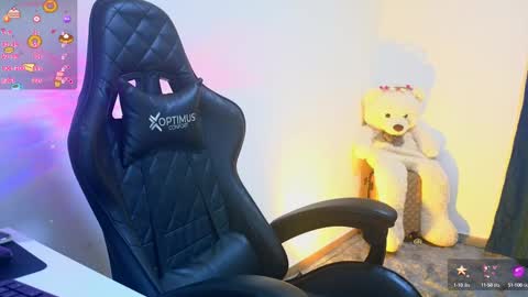 Tessy online show from September 19, 5:34 pm